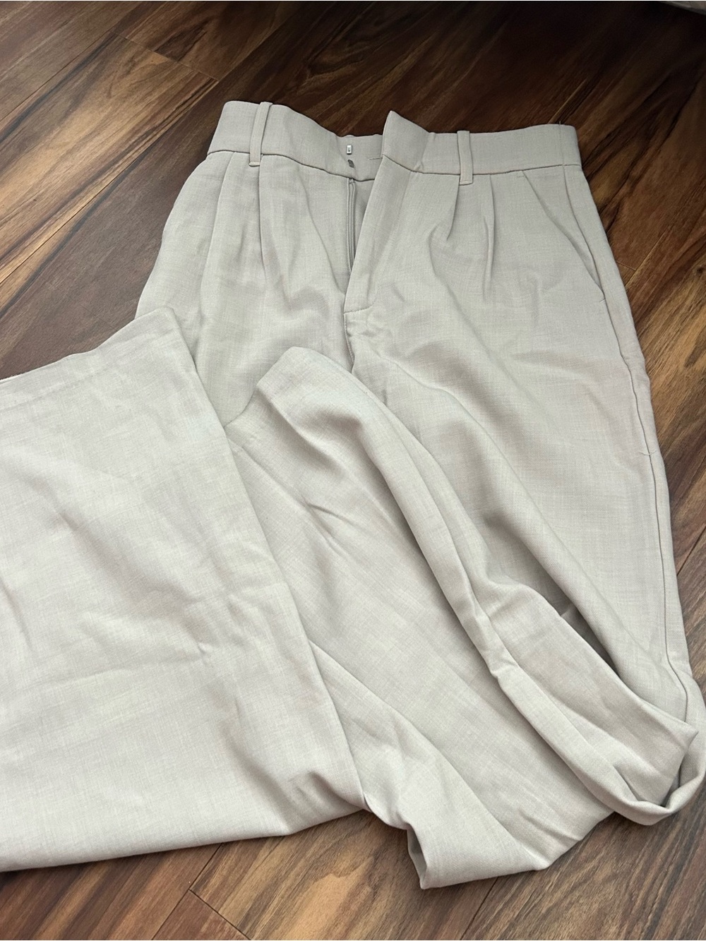 Abercrombie trousers